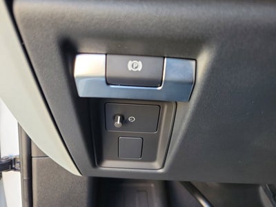 2024 Land Rover Defender X-Dynamic SE