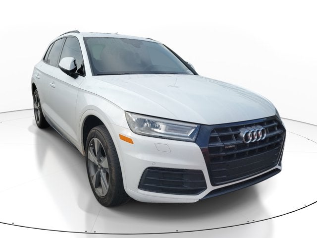 2020 Audi Q5 Titanium Premium
